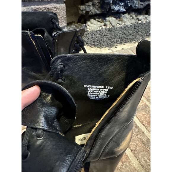 Steve madden women’s rivet black heeled lace up zip side boot Size 7.5 - Picture 11 of 16